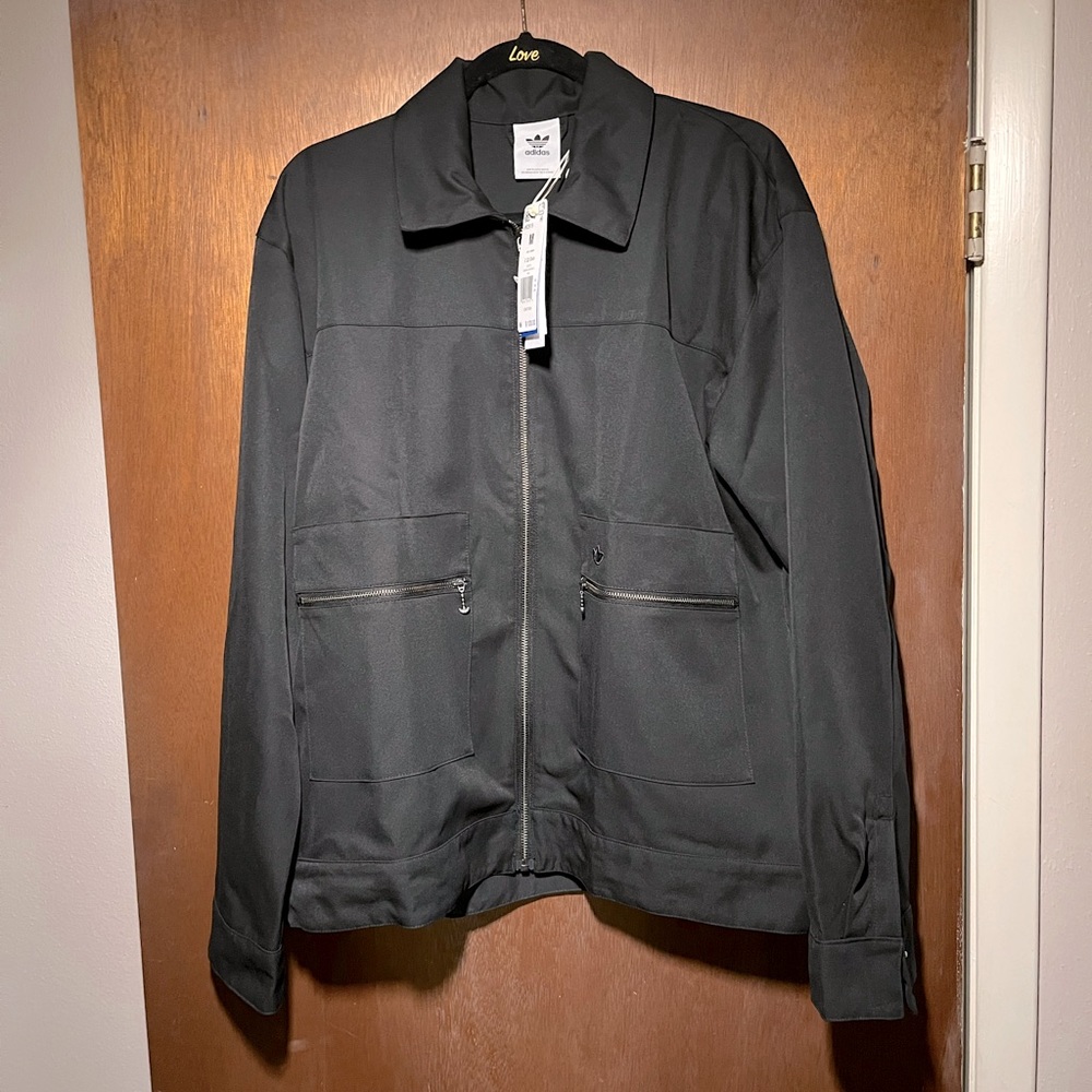 Adidas lightweight collared zip jacket men’s size medium new with tags